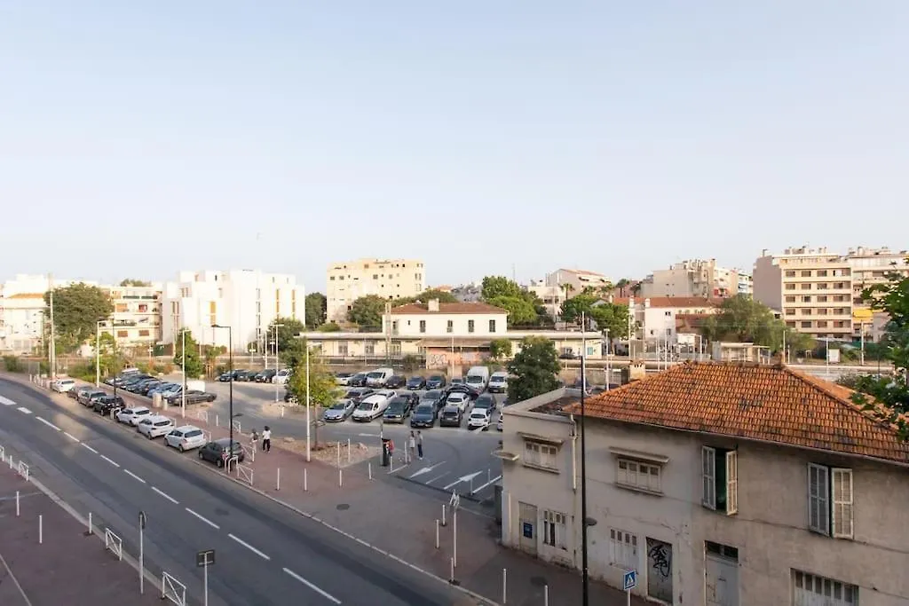 A12 - 1 Bdr Centre Train Station 5 Min Sea - Ac, Parking & Terrace Apartment Antibes
